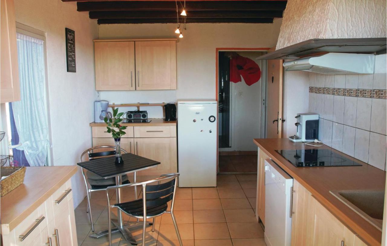 Gorgeous Home In Lavardac With Kitchen المظهر الخارجي الصورة
